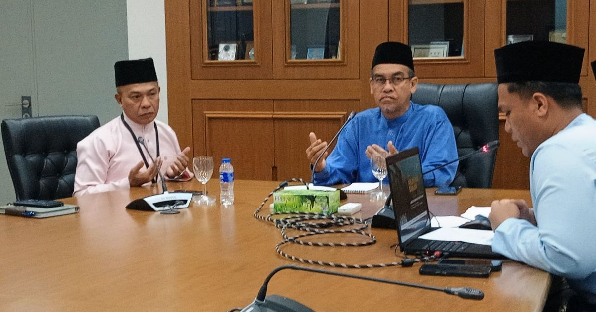 MENUJU RAMADHAN DENGAN AZAM BAHARU & SEMANGAT LUAR BIASA