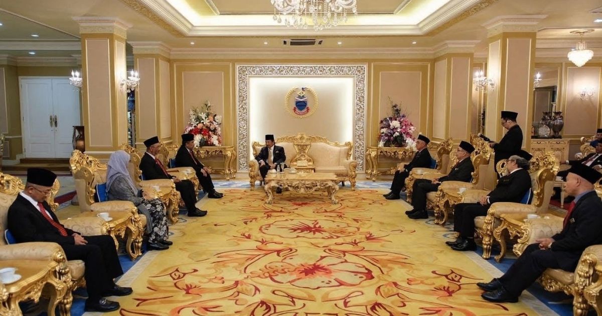 PROGRAM KUNJUNGAN HORMAT KEPADA TUAN YANG TERUTAMA YANG di-PERTUA NEGERI SABAH DAN LAWATAN KE KOMPLEKS SYARIAH NEGERI SABAH