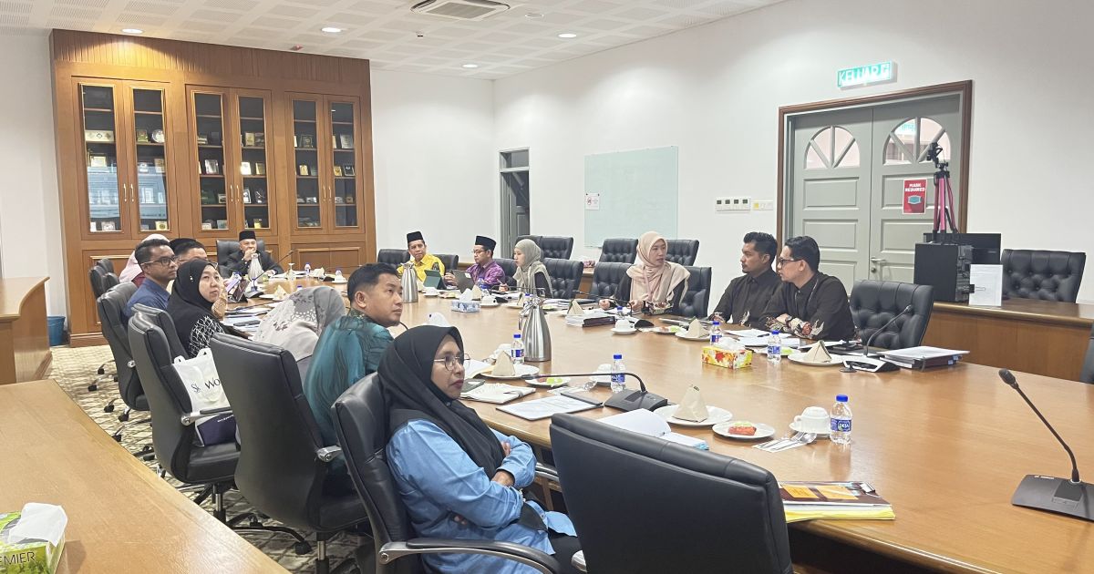 KE ARAH PENGGUBALAN ENAKMEN PENGANGKATAN ORANG ISLAM NEGERI PAHANG