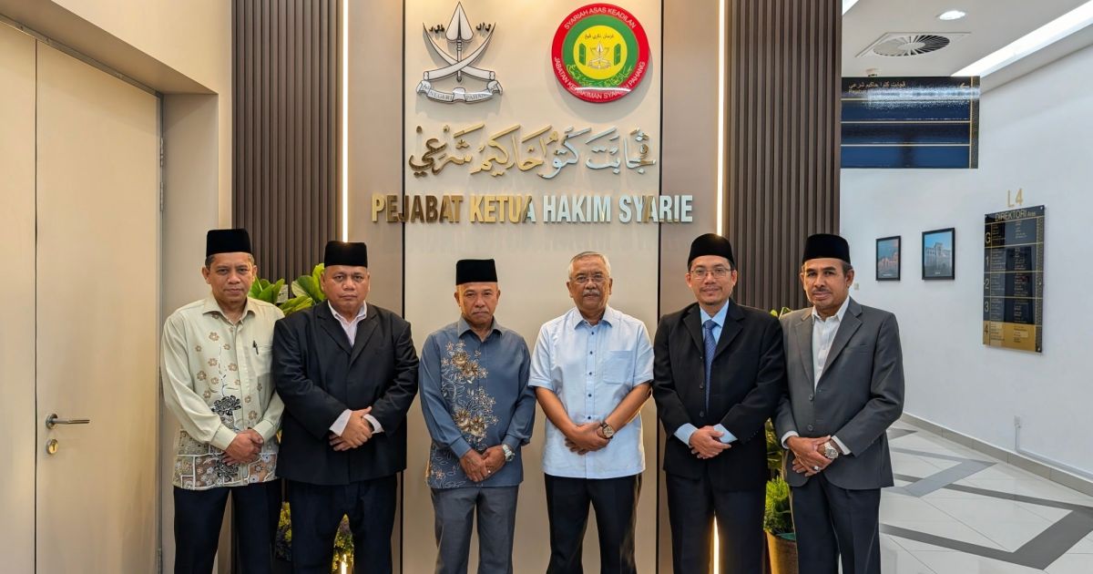 KUNJUNGAN HORMAT DARIPADA JABATAN KEHAKIMAN SYARIAH NEGERI KEDAH KE JABATAN KEHAKIMAN SYARIAH PAHANG